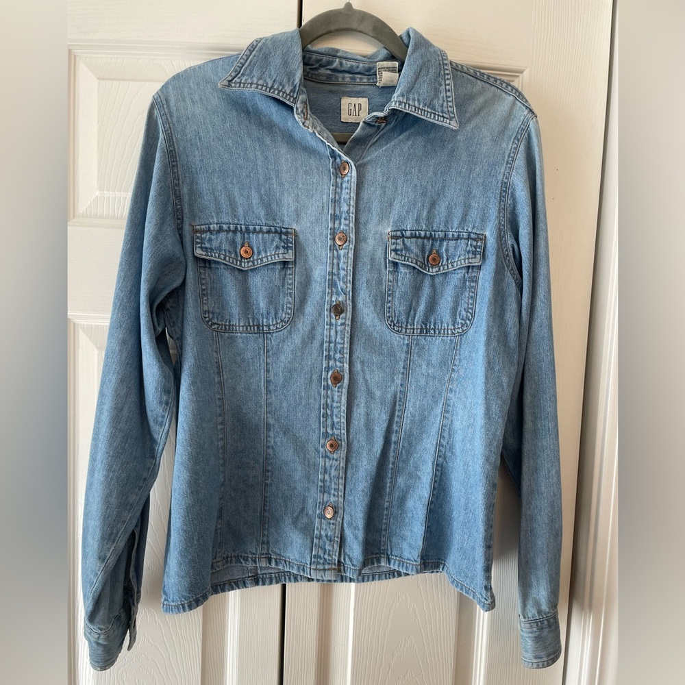 Vintage Gap denim button up shirt